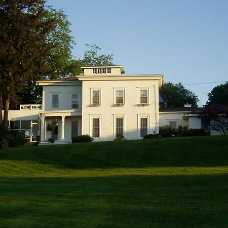 The Cupola Above Seneca Montour Falls Exterior photo